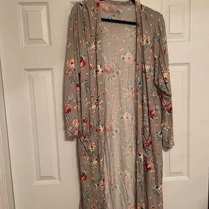 Torrid super soft floral lightweight duster